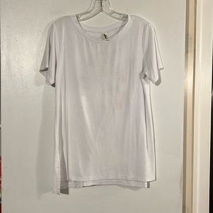 Herou white short sleeve top   Super soft